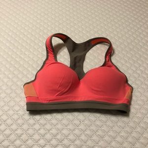 VS sports bra